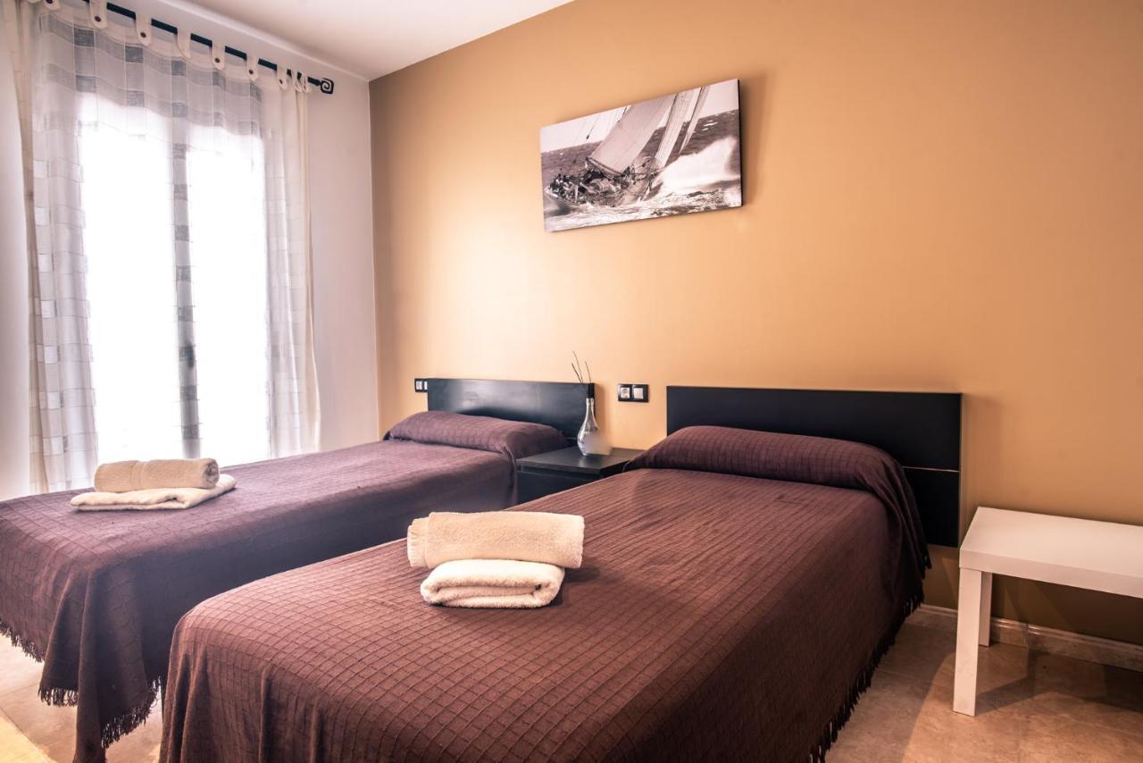 Apartaments Yaco Lloret de Mar Exterior foto